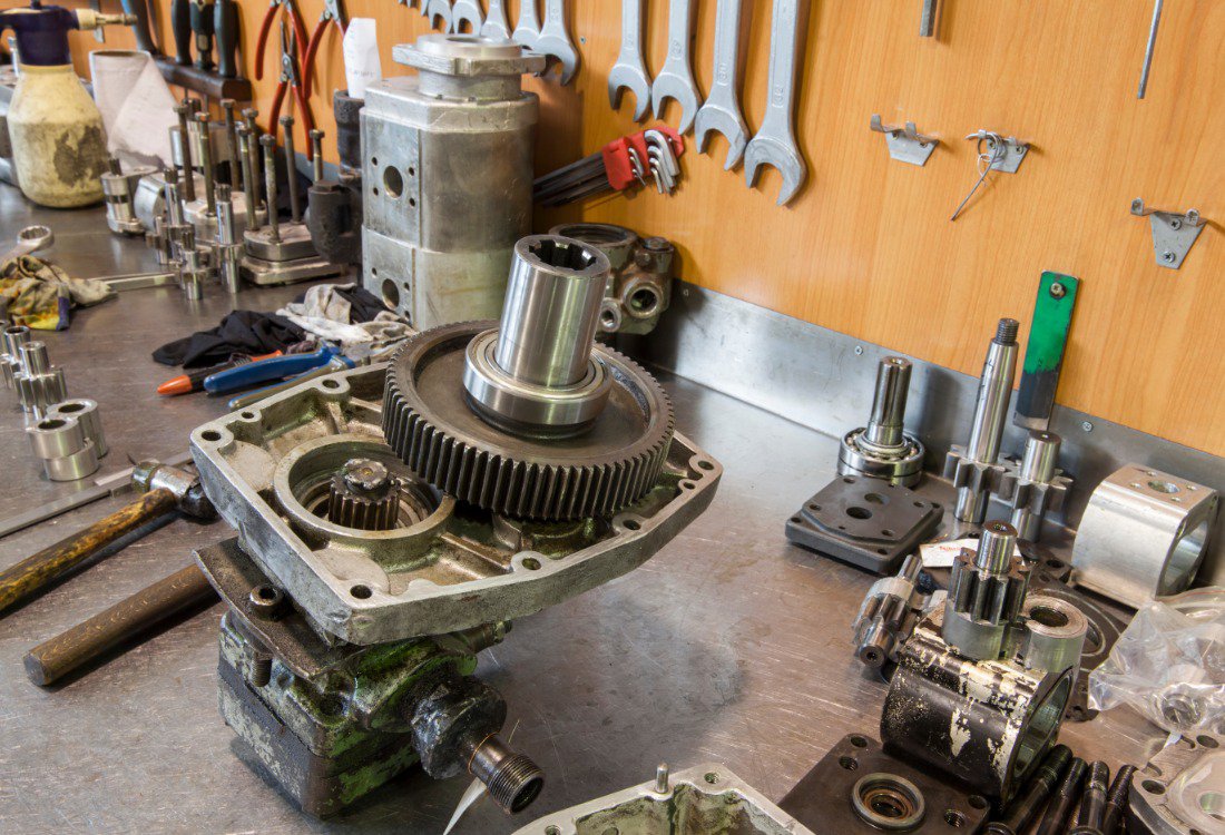 Hydraulic Engine parts.