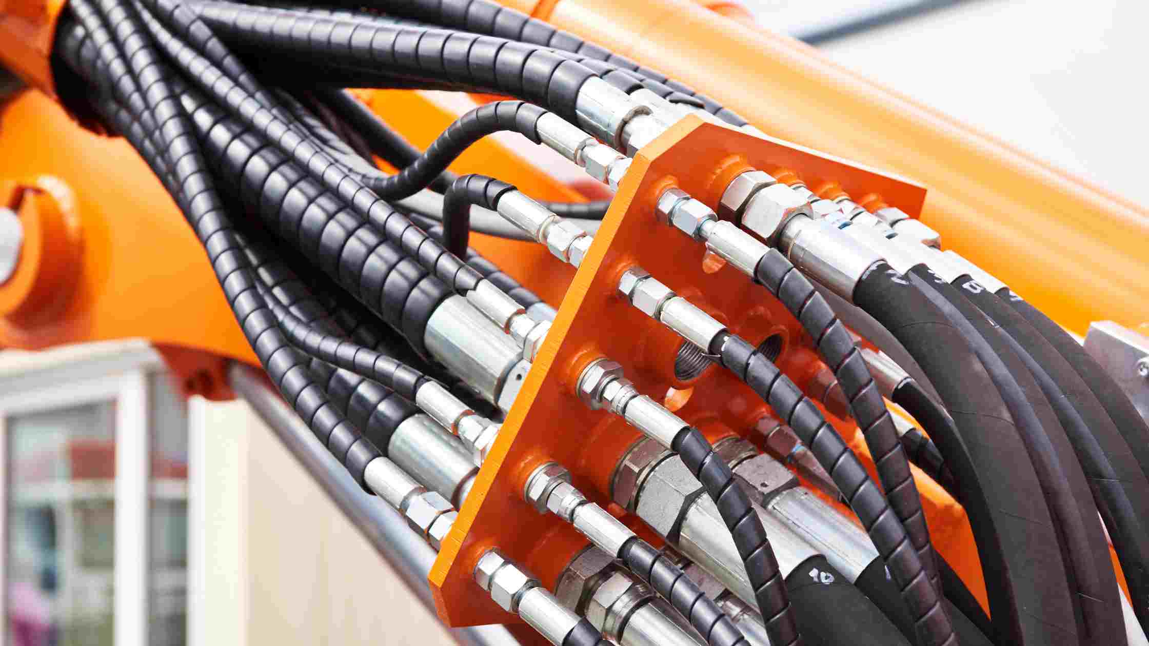 Essential Maintenance Tips for Hydraulic Systems to Minimise Downtime