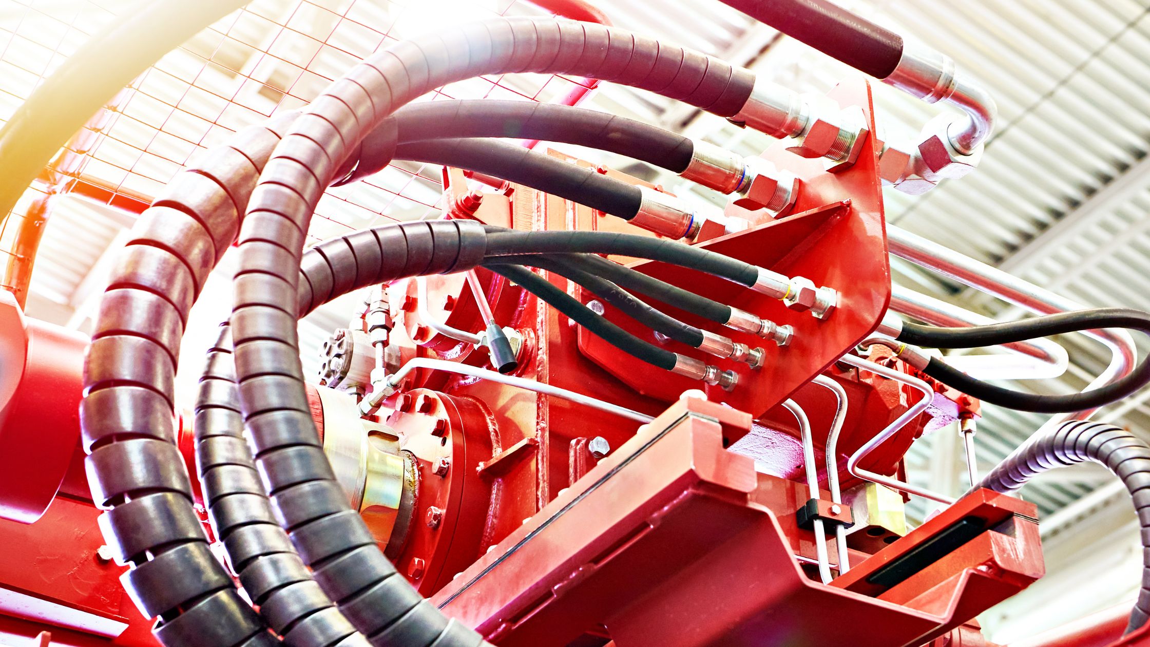 When Pressure Rises: The Real Engineering Challenges Behind Today’s Hydraulic Systems
