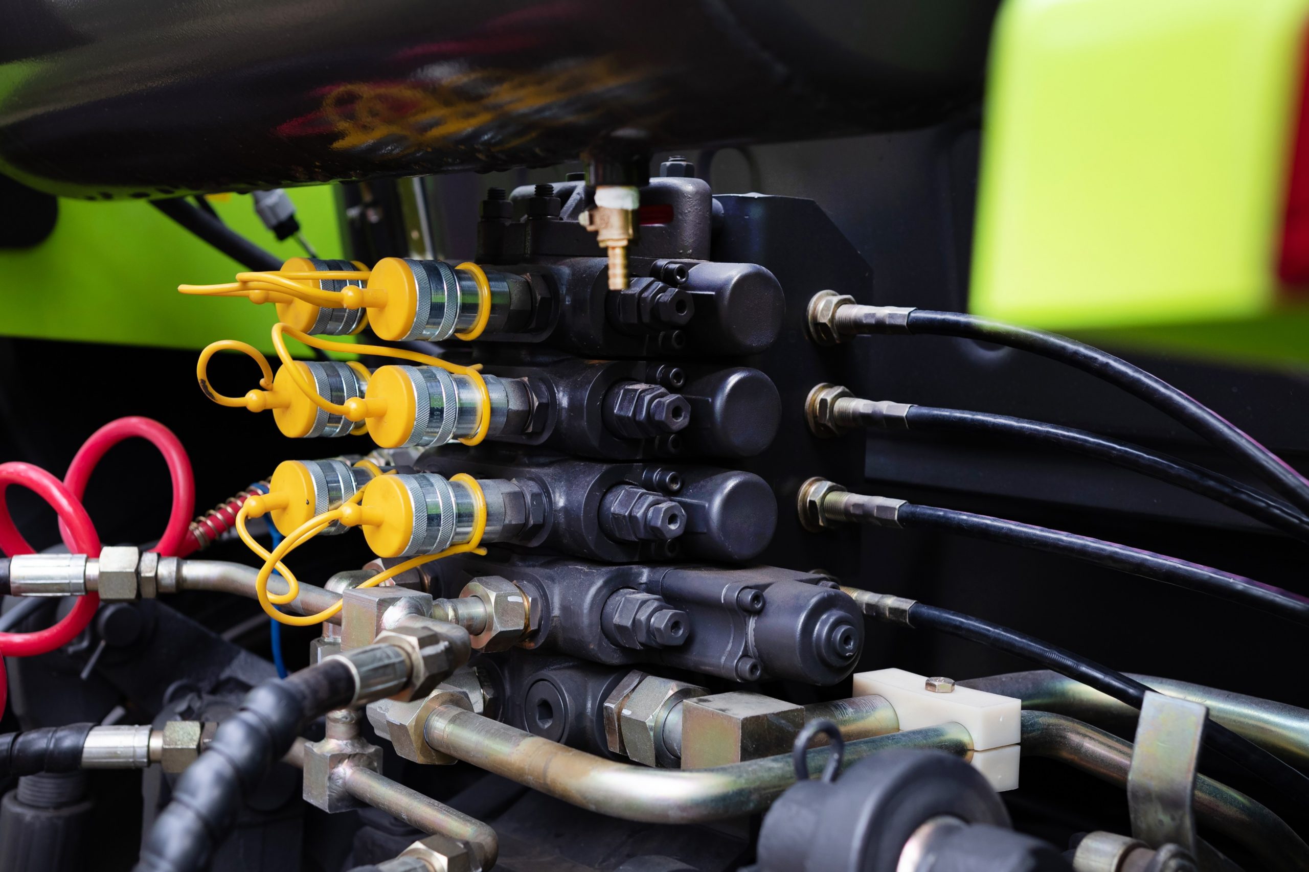 Where Do Isolation and Flow-Control Valves Belong in a Serviceable Hydraulic Circuit?